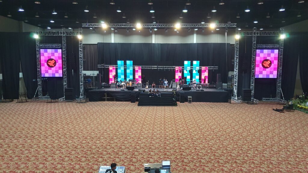 Sewa Panggung Custom Bekasi