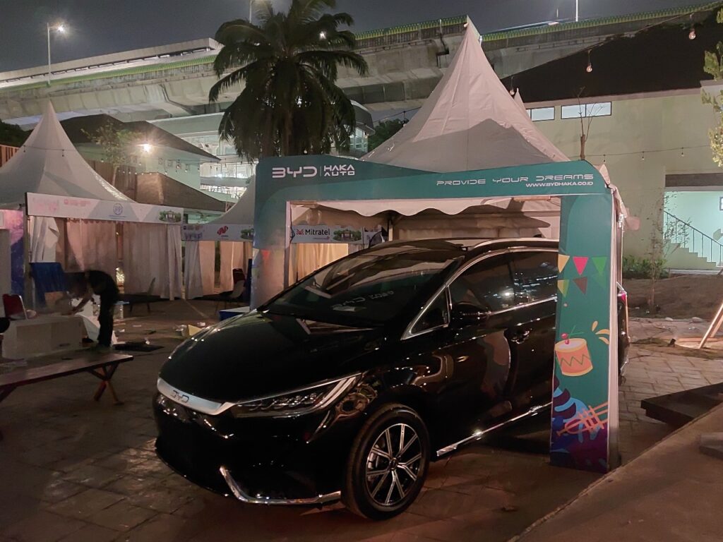 Sewa Fascia Tenda Custom Jakarta