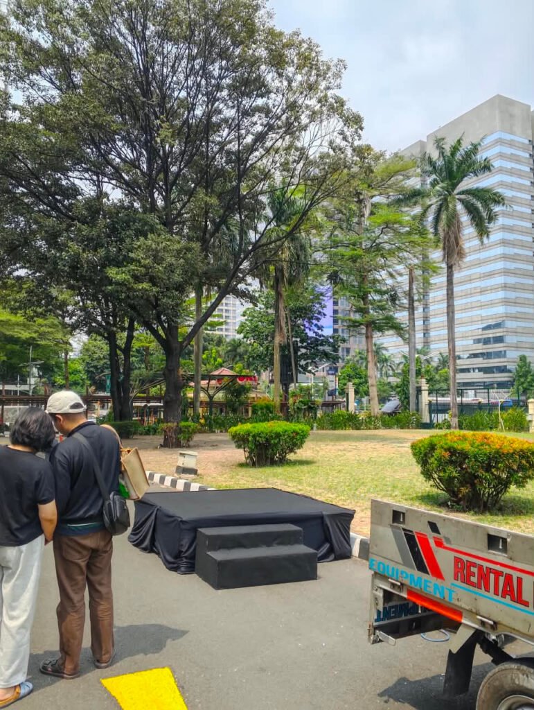 Jasa Sewa Panggung Event Custom Simple Bekasi