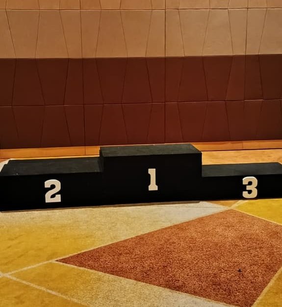 Sewa Podium Juara Custom Simple Jakarta